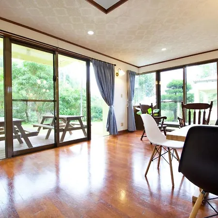 ルルガーデン恩納村 Apartment Exterior photo
